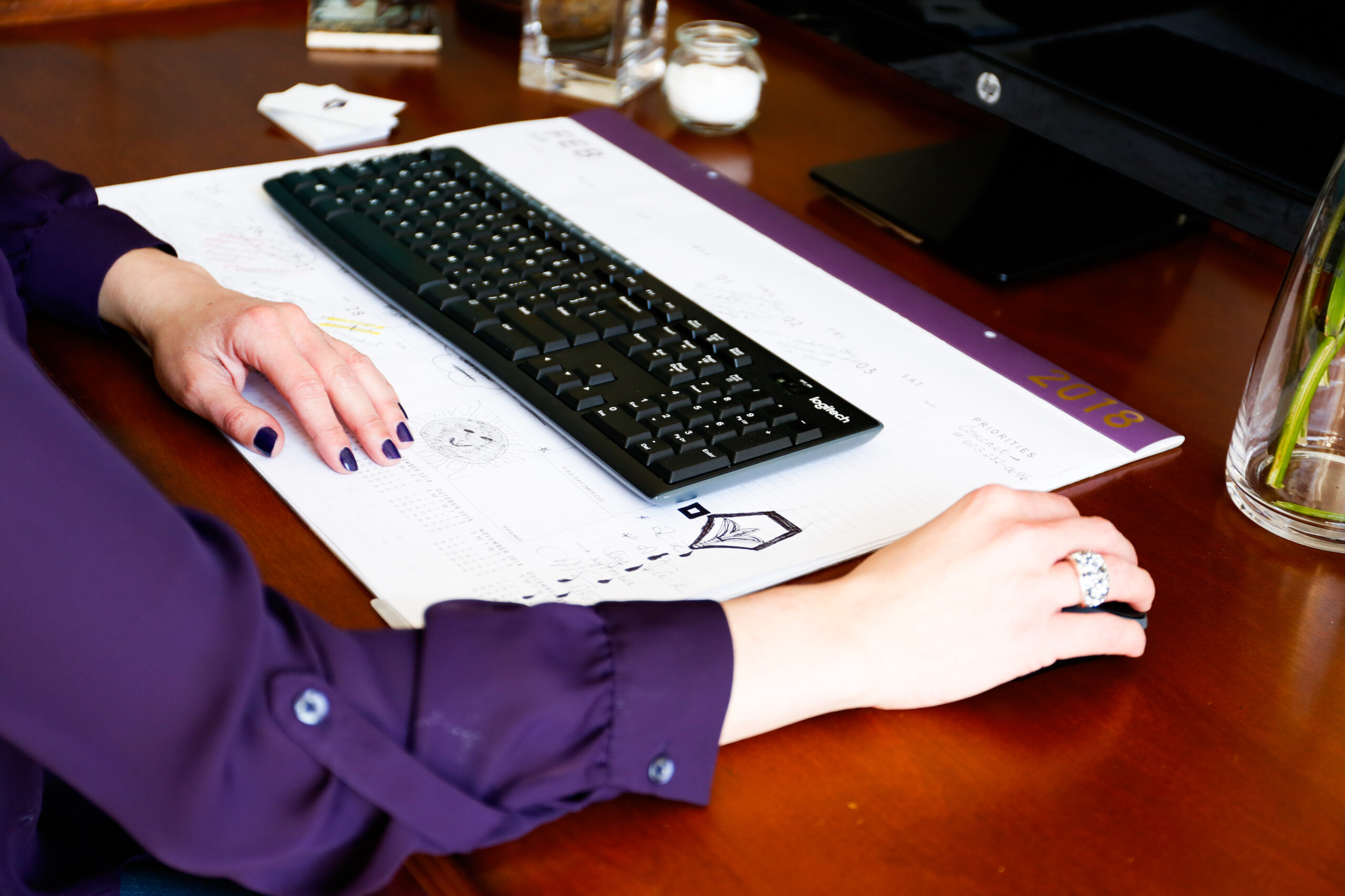 Maximize Your Workspace: How to Choose the Perfect Desk Organizer